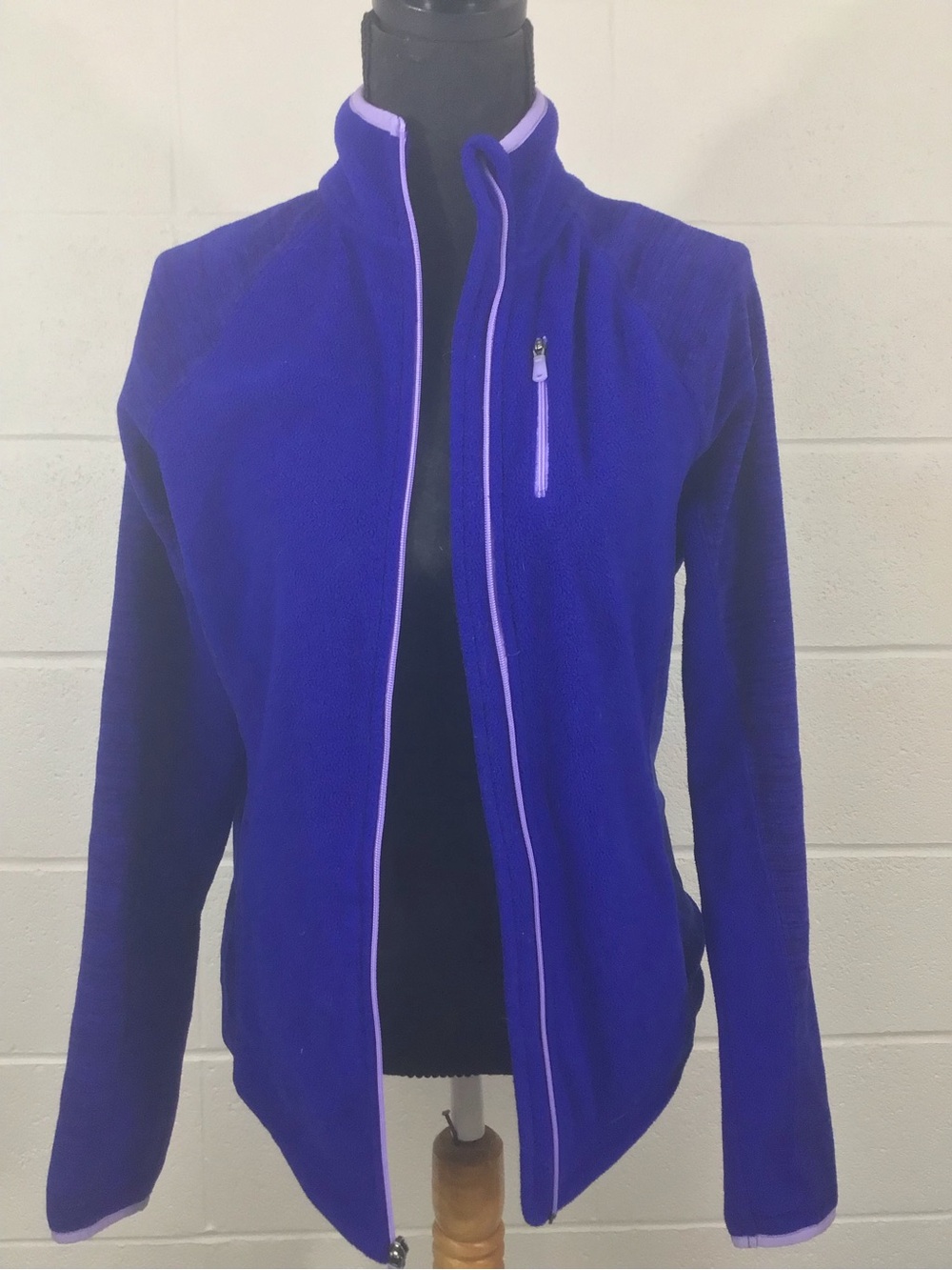 Tek Gear Women's Royal Blue & Purple Full-Zip Puffer Fleece Jacket